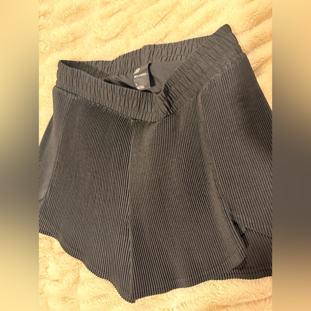 Black Ribbed Skirt